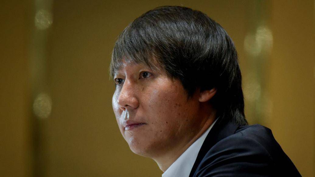 日本捏奶吃奶的视频